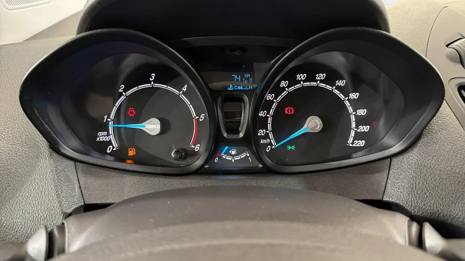 FORD Tourneo Courier -