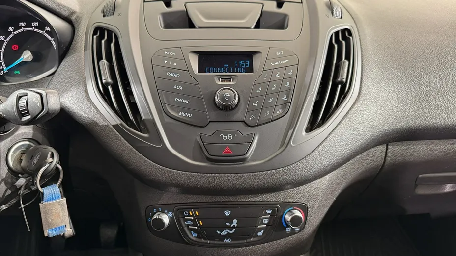 FORD Tourneo Courier -