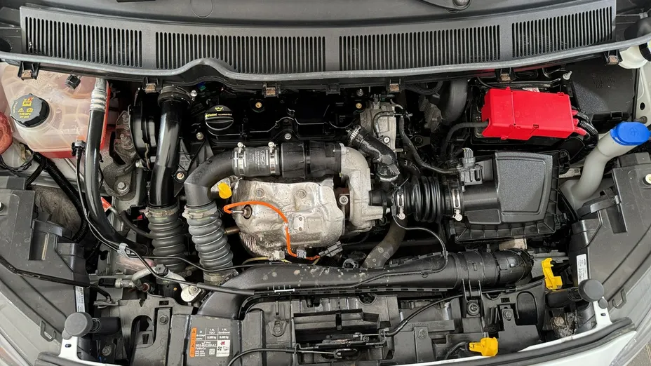 FORD Tourneo Courier -