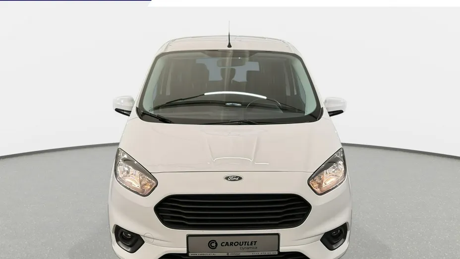 FORD Tourneo Courier -