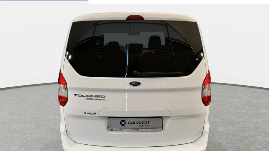 FORD Tourneo Courier -