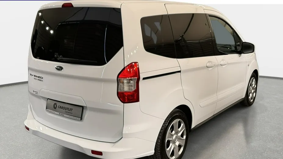 FORD Tourneo Courier -