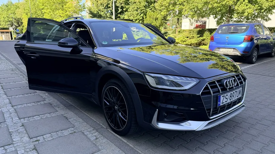 AUDI A4 -