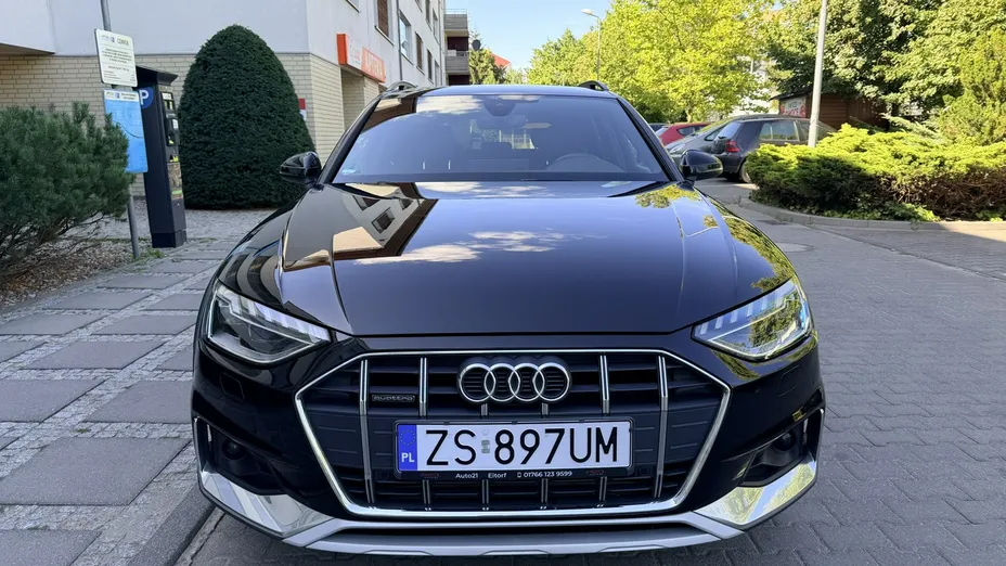 AUDI A4 -