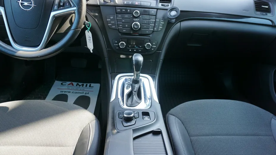 OPEL Insignia -