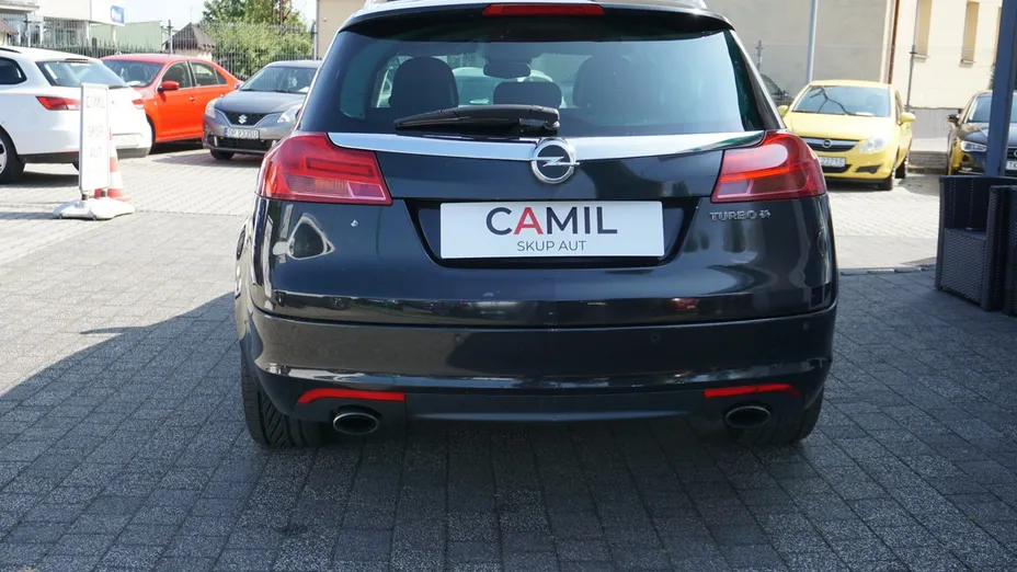 OPEL Insignia -