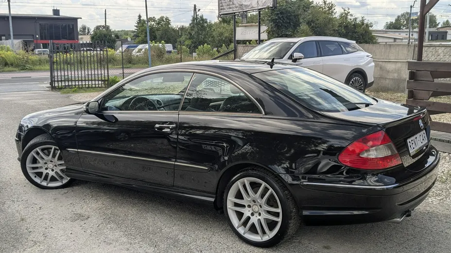 MERCEDES-BENZ CLK -