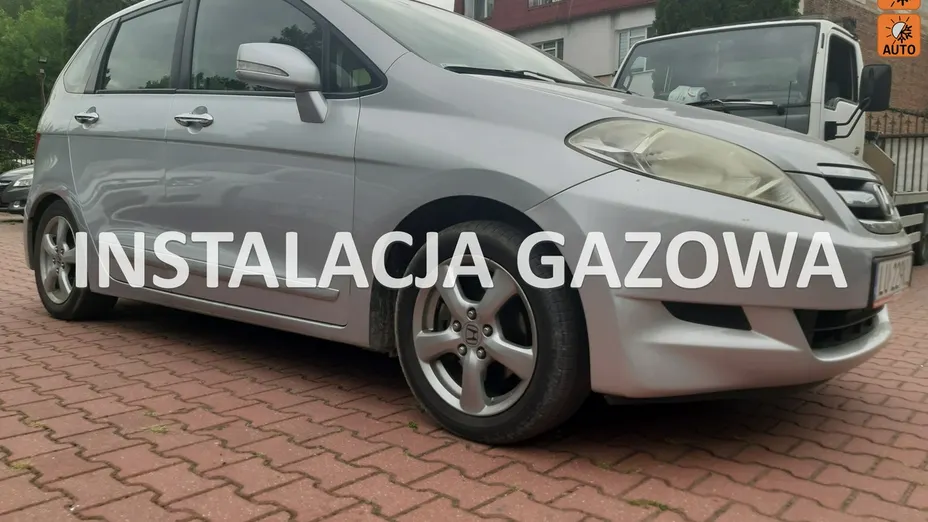 HONDA FR-V -