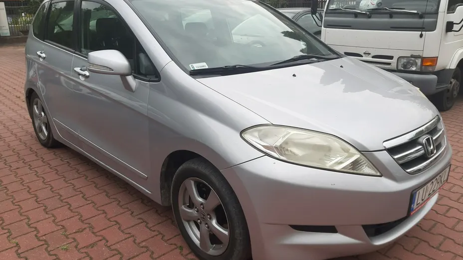 HONDA FR-V -