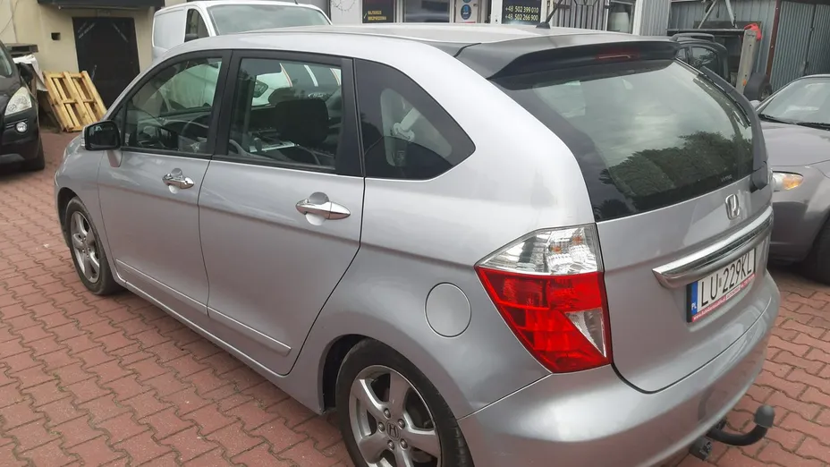 HONDA FR-V -