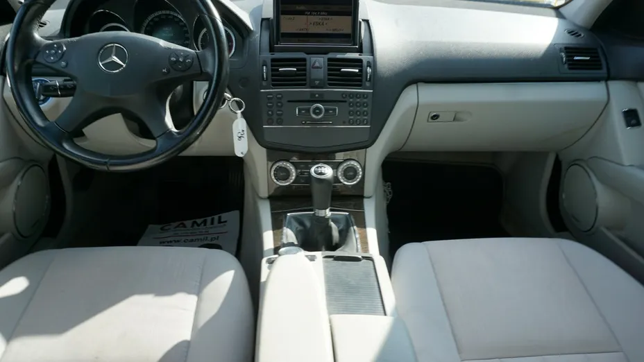 MERCEDES-BENZ C Klasa -