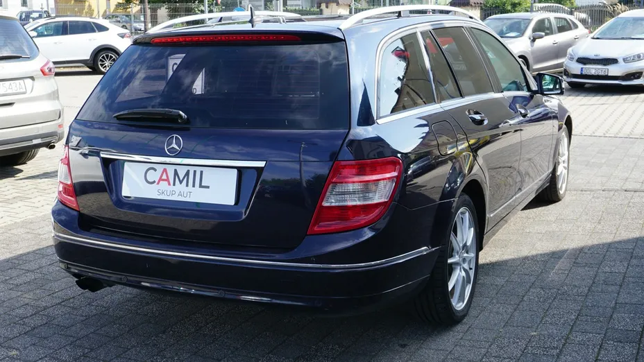 MERCEDES-BENZ C Klasa -