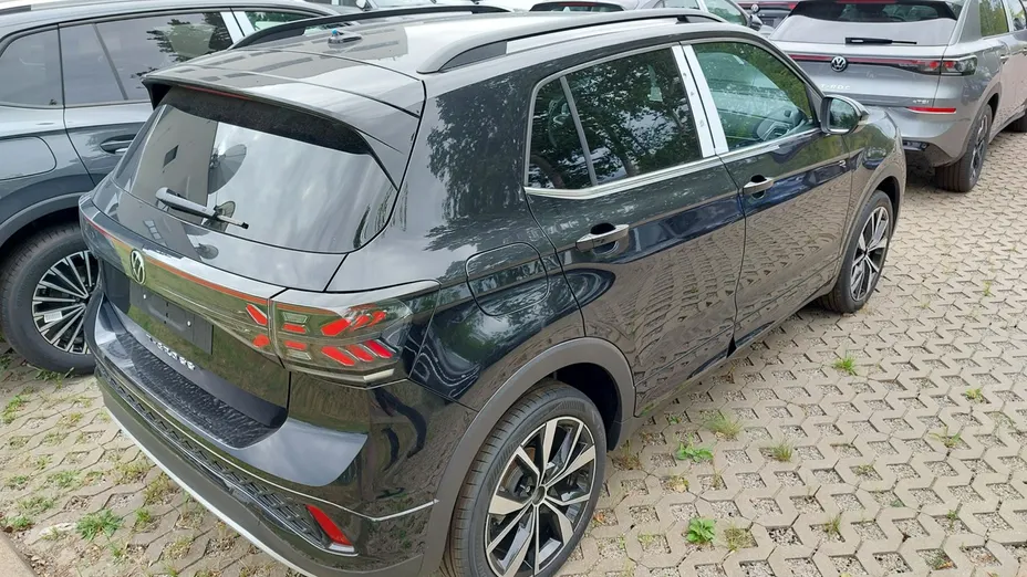 VOLKSWAGEN T-Cross -