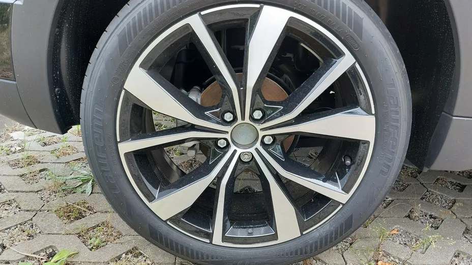 VOLKSWAGEN T-Cross -