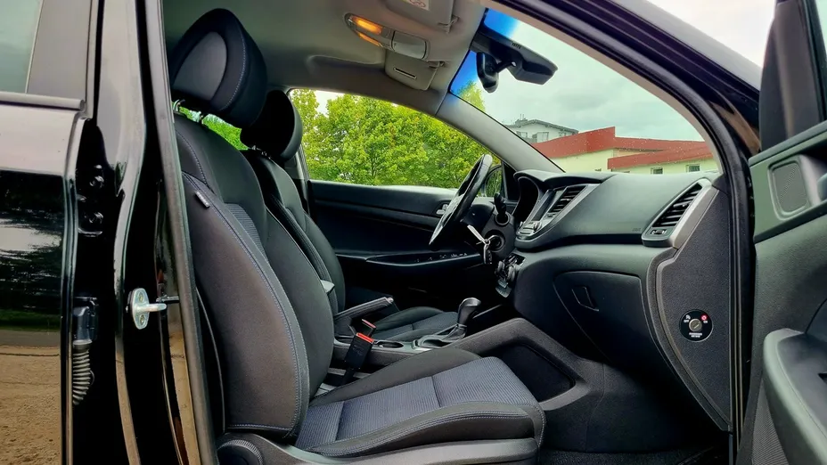 HYUNDAI Tucson -