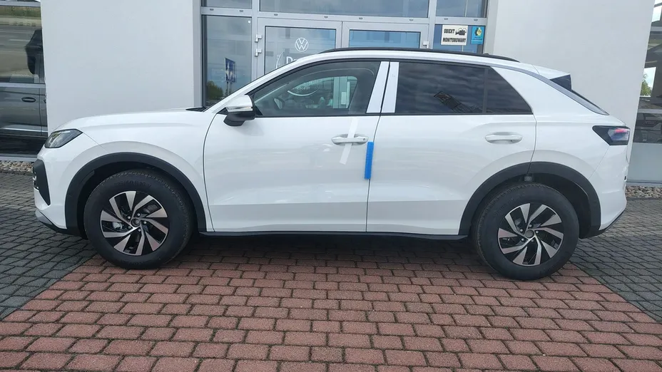 VOLKSWAGEN T-ROC -