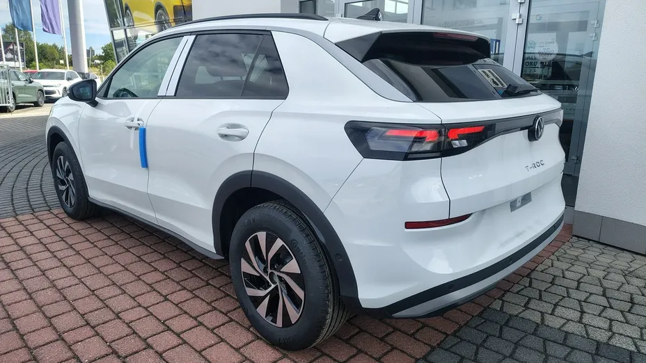 VOLKSWAGEN T-ROC -