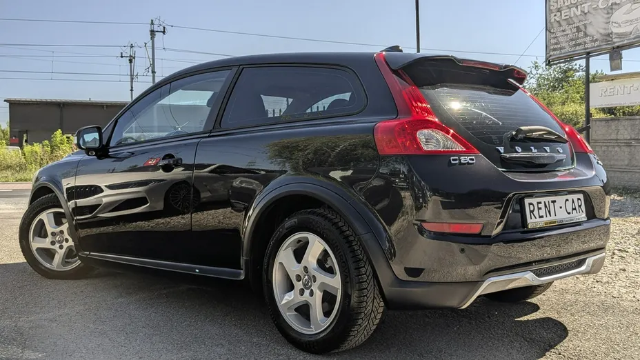 VOLVO C30 -