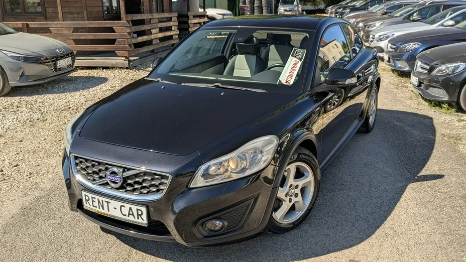 VOLVO C30 -