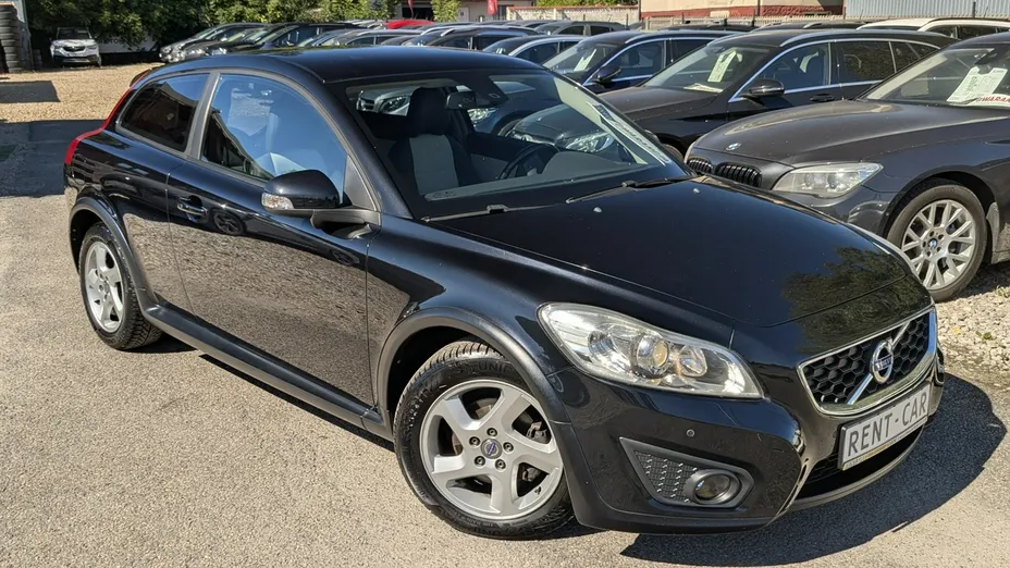 VOLVO C30 -