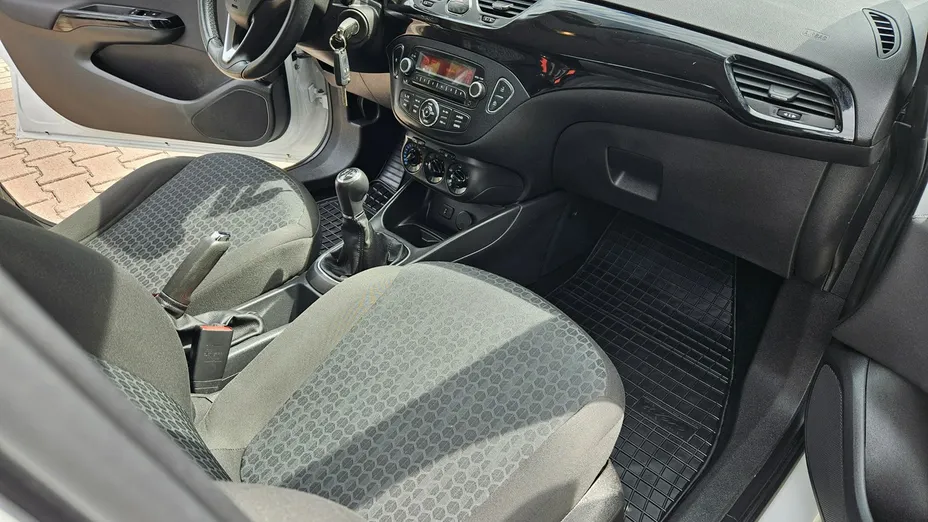 OPEL Corsa -