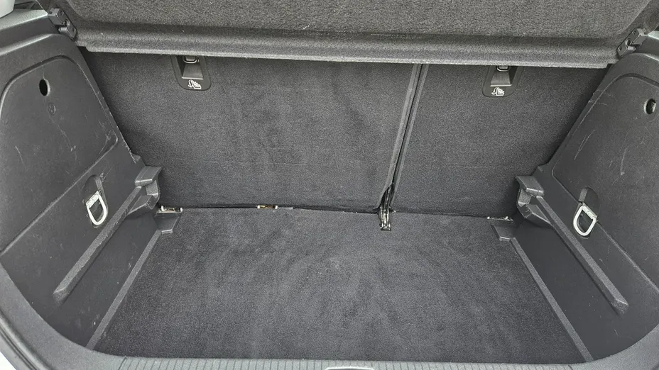 OPEL Corsa -