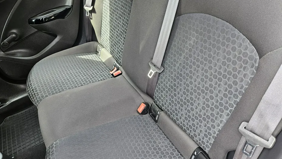 OPEL Corsa -