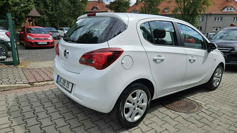 OPEL Corsa -