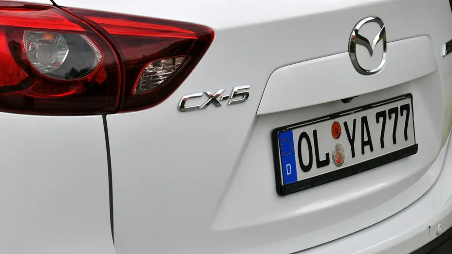 MAZDA CX-5 -