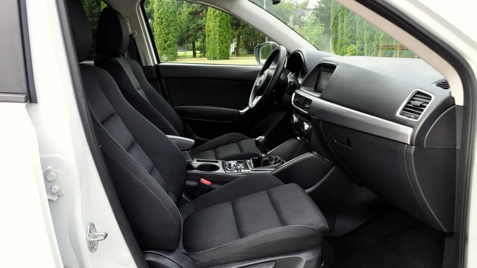 MAZDA CX-5 -