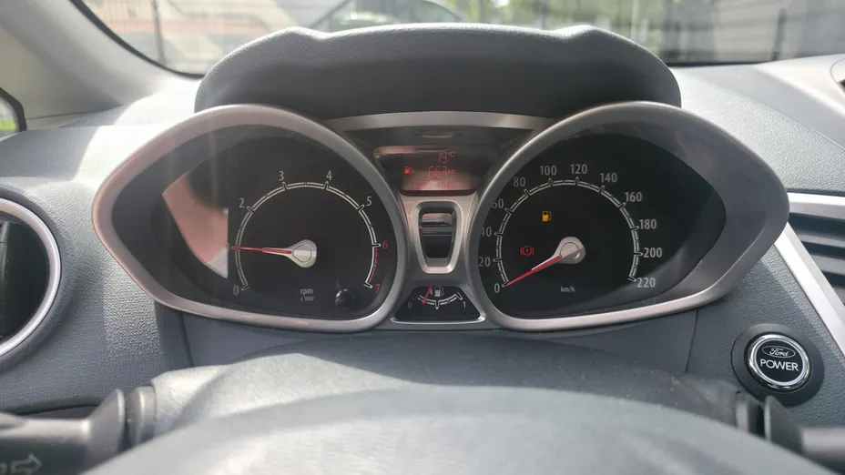 FORD Fiesta -