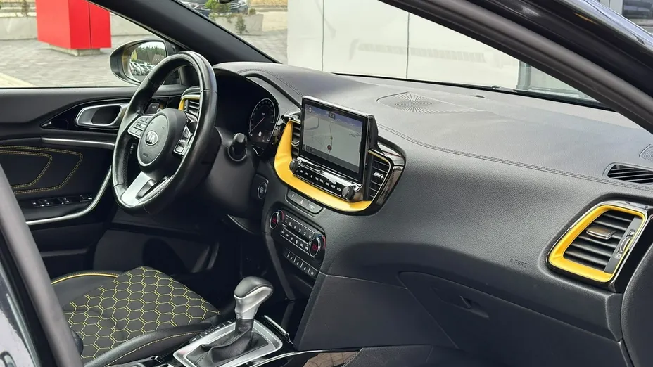 KIA XCeed -