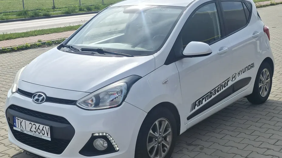 HYUNDAI i10 -