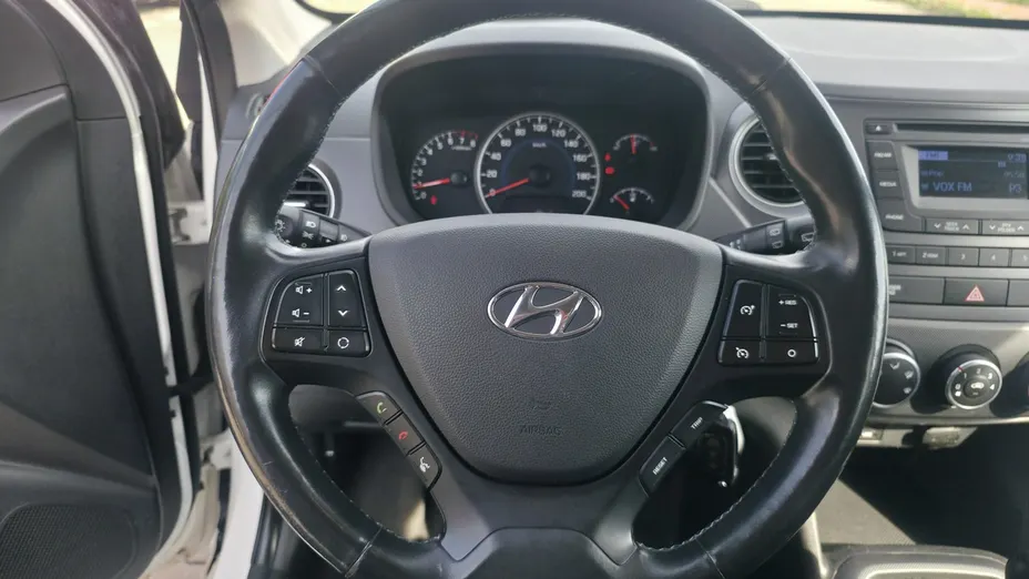 HYUNDAI i10 -