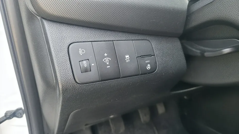 HYUNDAI i10 -