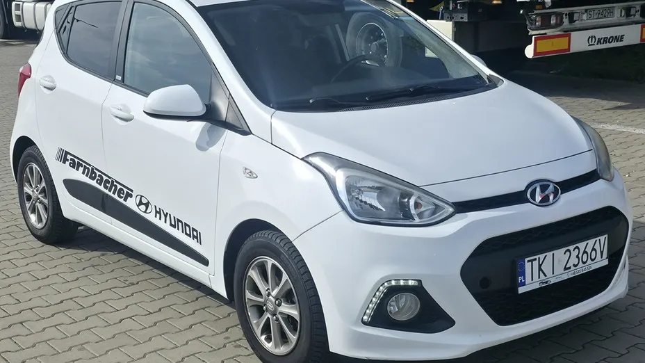 HYUNDAI i10 -