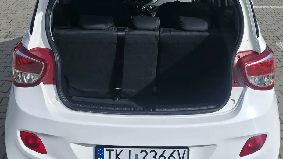 HYUNDAI i10 -