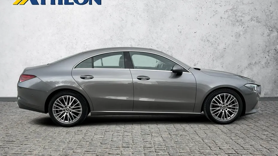 MERCEDES-BENZ CLA -
