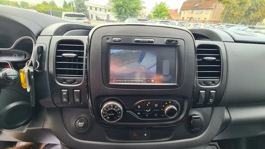 OPEL Vivaro -