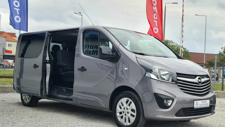OPEL Vivaro -