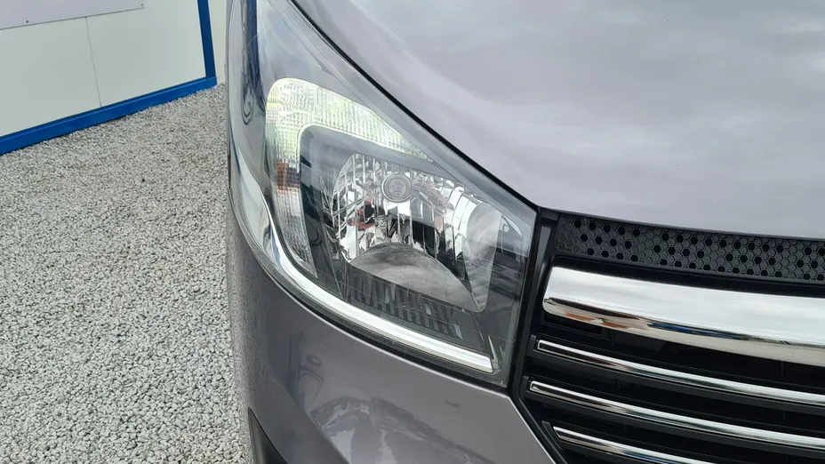 OPEL Vivaro -