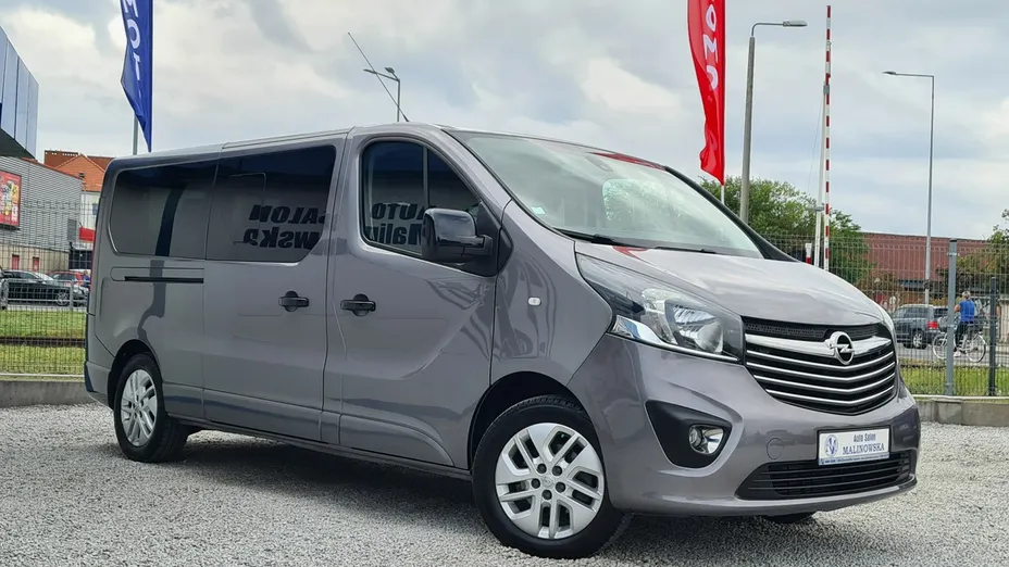 OPEL Vivaro -