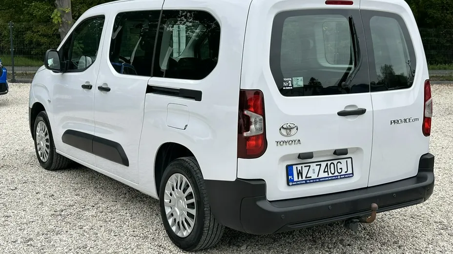 TOYOTA Proace City Verso -