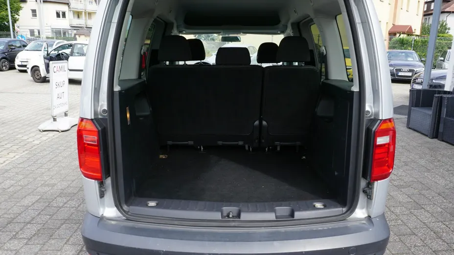 VOLKSWAGEN Caddy -