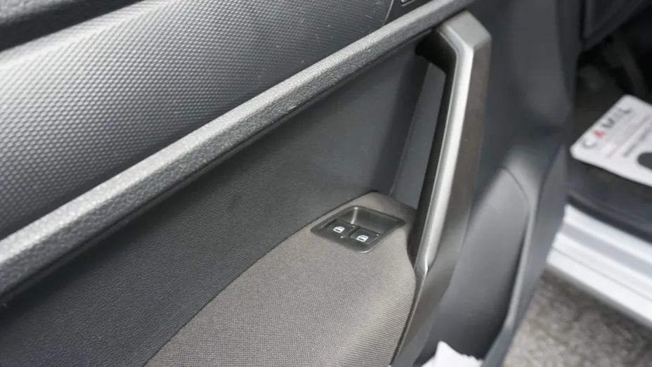 VOLKSWAGEN Caddy -