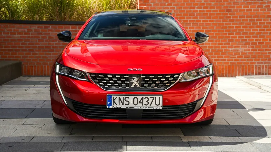 PEUGEOT 508 -
