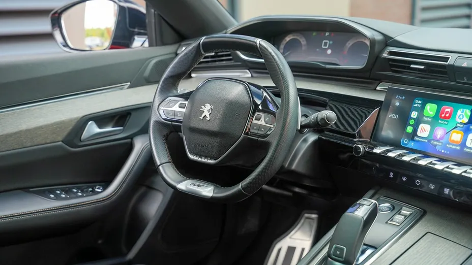 PEUGEOT 508 -