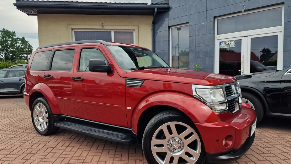DODGE Nitro -