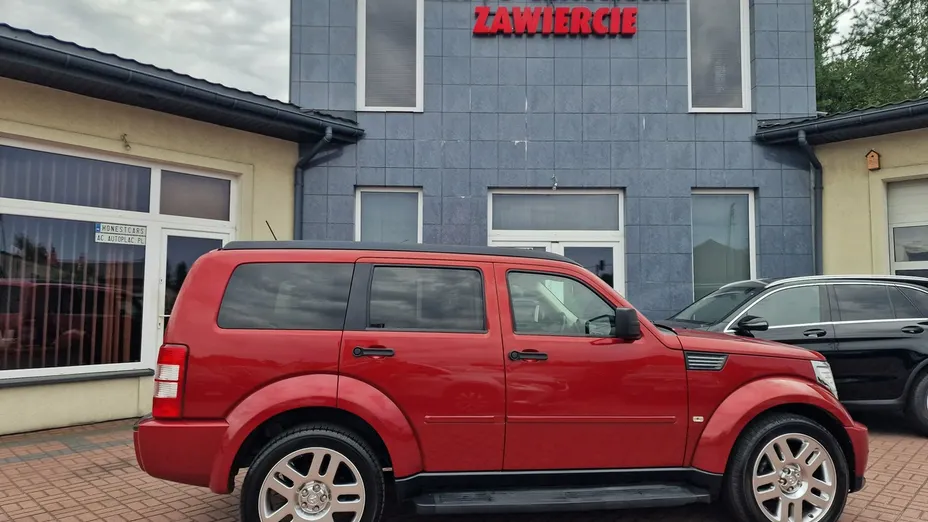 DODGE Nitro -