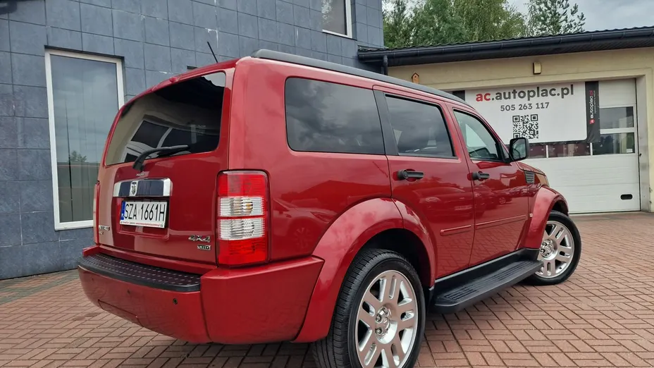 DODGE Nitro -